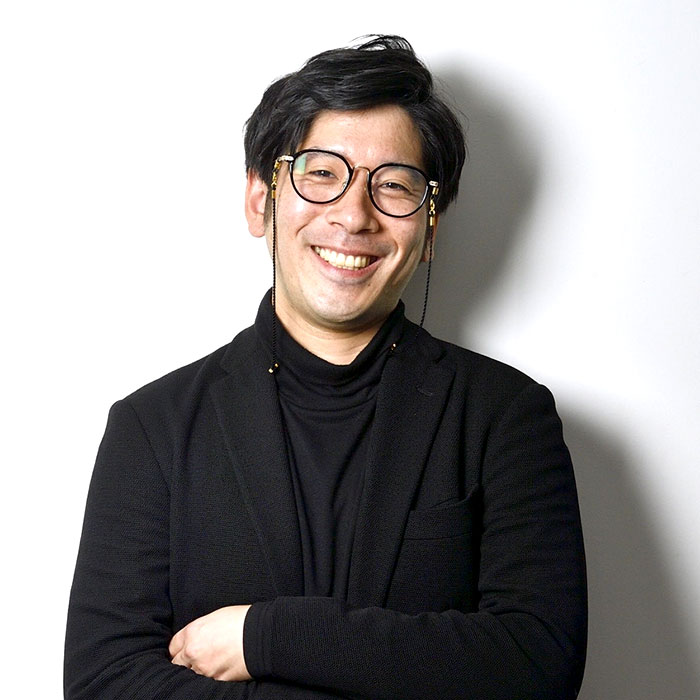 SHINGO TAKAKURA MANAGER